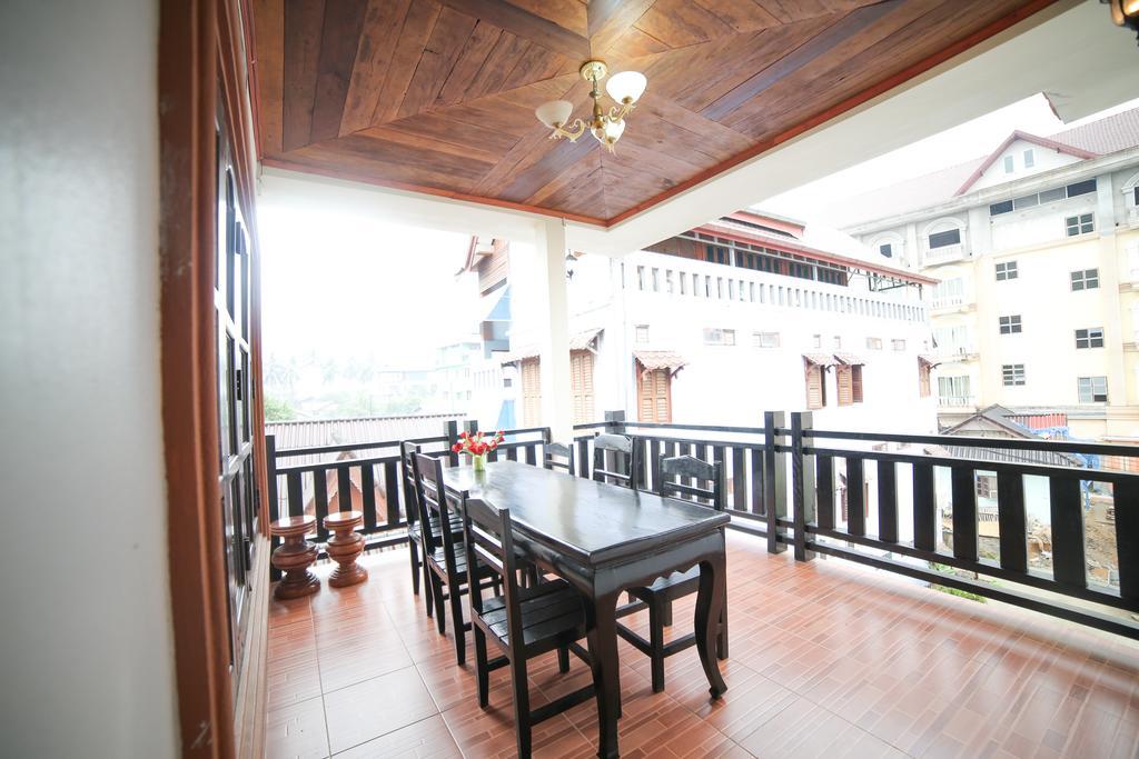 Maylay Guesthouse Vang Vieng Eksteriør bilde