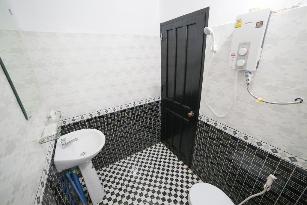Maylay Guesthouse Vang Vieng Eksteriør bilde