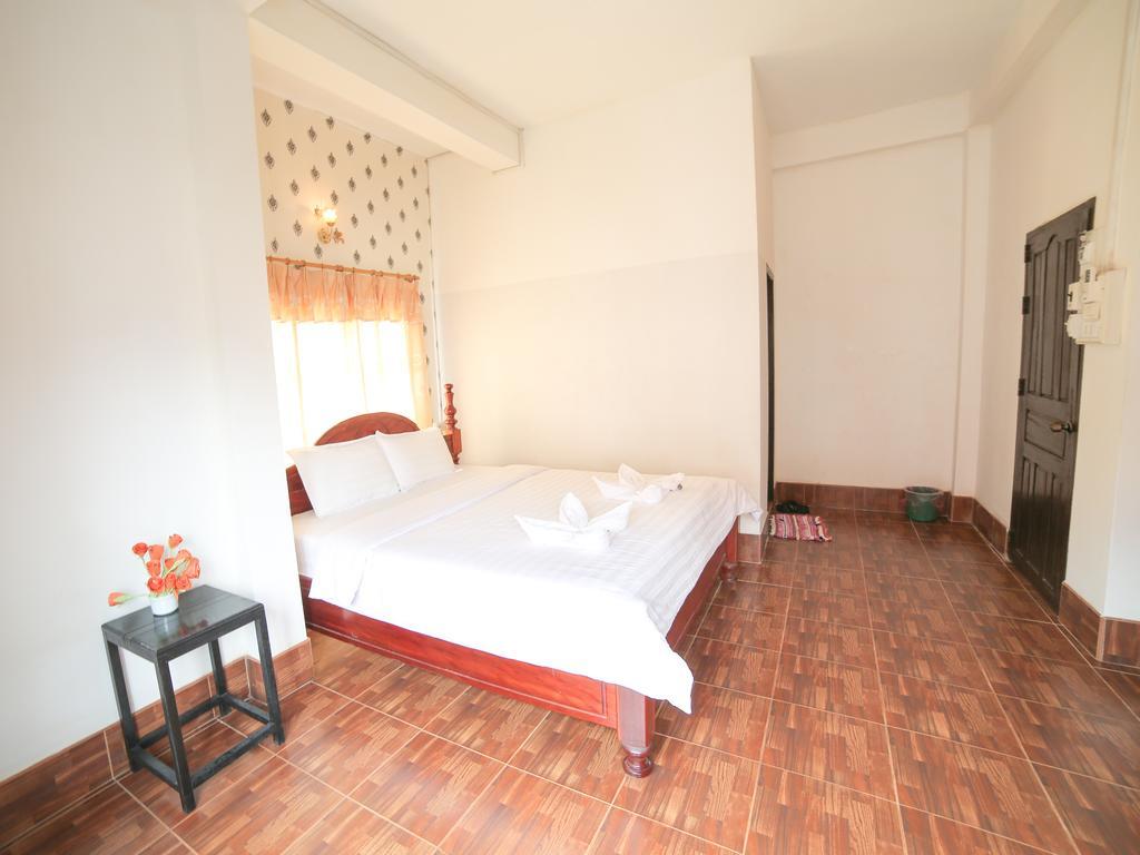 Maylay Guesthouse Vang Vieng Eksteriør bilde
